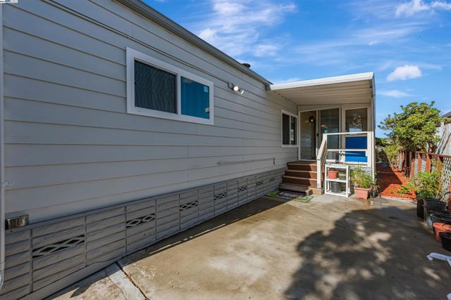 69 De Vaca Way, Hayward, California 94544, 3 Bedrooms Bedrooms, ,2 BathroomsBathrooms,Residential,For Sale,De Vaca Way,41078103