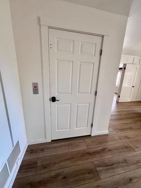 811 Alameda Avenue, Monterey CA: https://media.crmls.org/mediaz/4db61c49-c2d7-4e54-b74a-609915c711fa.jpg