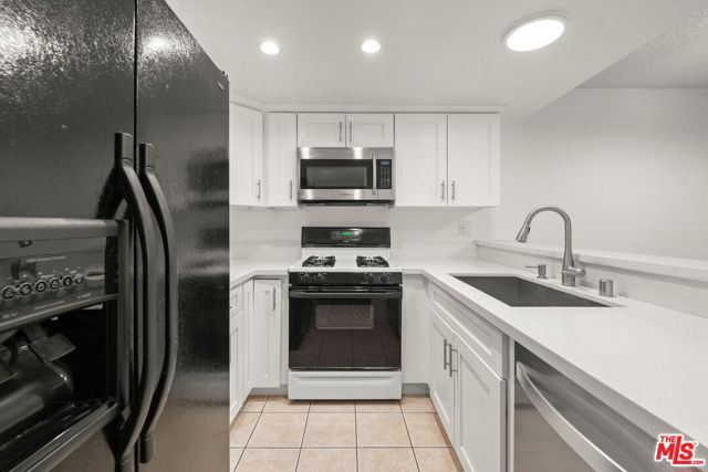 1718 Puente Avenue, Baldwin Park CA: https://media.crmls.org/mediaz/4db85814-b491-43e3-935a-69c6ff4eb6d6.jpg