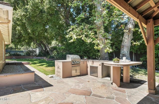 1405 Rancho Road, Arcadia CA: https://media.crmls.org/mediaz/4db8d9ee-7421-41aa-9ea5-1142b7802b12.jpg