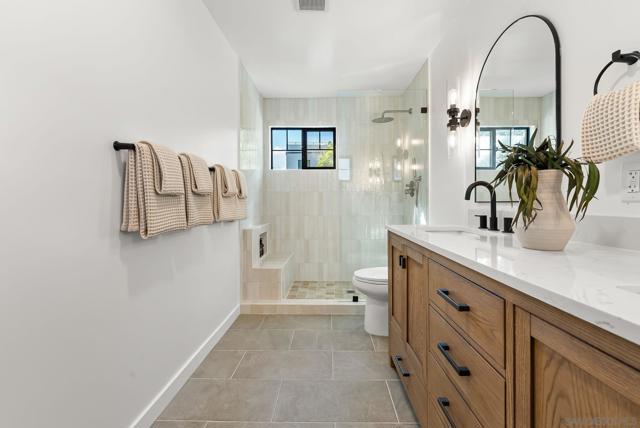 3678 Richmond St, San Diego CA: https://media.crmls.org/mediaz/4db90d86-ae5a-4de9-84aa-994d8d03cdeb.jpg