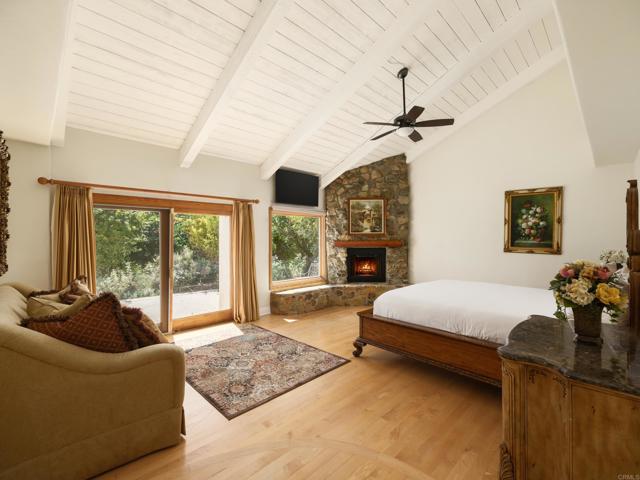 Detail Gallery Image 16 of 46 For 20780 Fortuna Del Norte, Escondido,  CA 92029 - 8 Beds | 6 Baths