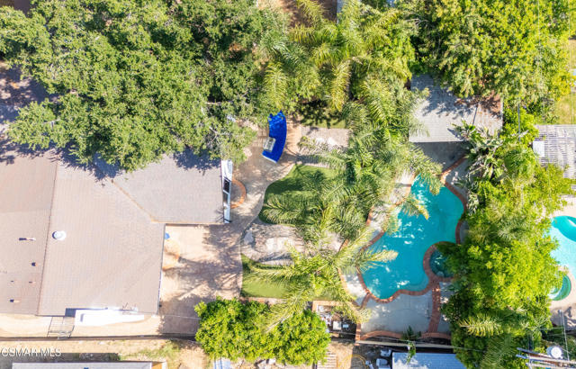 5726 Donna Avenue, Tarzana CA: https://media.crmls.org/mediaz/4db9c0cf-4d7b-4c6f-b0e4-44268fe38255.jpg