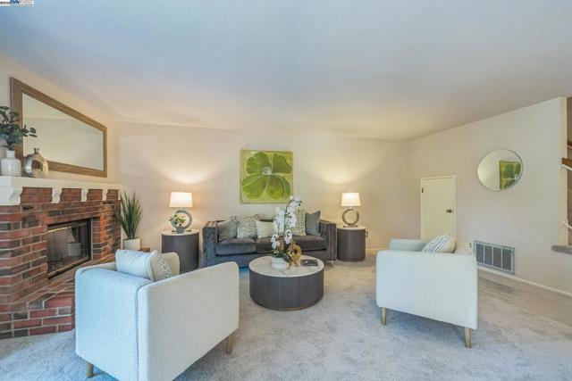 1138 Walpert St., Hayward CA: https://media.crmls.org/mediaz/4dbaa92d-ac70-4955-aac1-a72036f03860.jpg