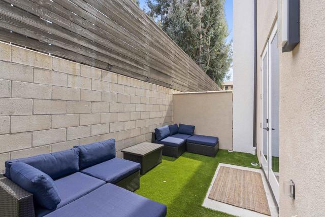 Detail Gallery Image 22 of 24 For 7661 University Ave #103,  La Mesa,  CA 91942 - 3 Beds | 2/1 Baths