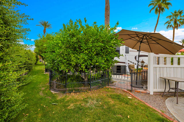 69411 Ramon Road, Cathedral City CA: https://media.crmls.org/mediaz/4dbba88e-fba1-4aec-8df9-4656a9f5a6cb.jpg