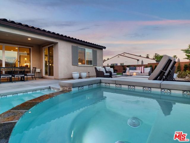 81921 Fiori Del Deserto Drive, La Quinta CA: https://media.crmls.org/mediaz/4dbbe8a1-5f03-404e-b715-985e7f74fc26.jpg