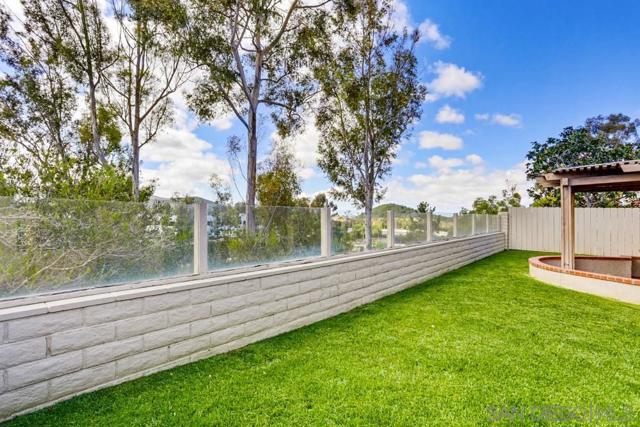 11753 Avenida Sivrita, San Diego CA: https://media.crmls.org/mediaz/4dbc0784-eee0-4879-9bd5-050f42a42056.jpg