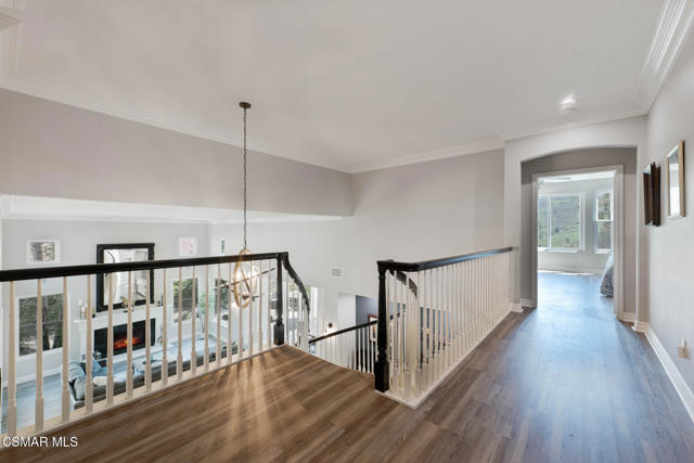 4126 Sterlingview Drive, Moorpark CA: https://media.crmls.org/mediaz/4dbc828f-f047-4655-ab67-851cd83b738c.jpg