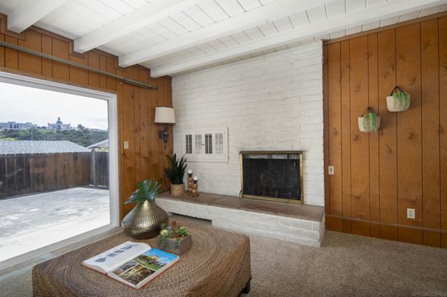 1945 Goldboro Street, San Diego CA: https://media.crmls.org/mediaz/4dbcded9-3698-4435-b0d7-6dbe563e6400.jpg