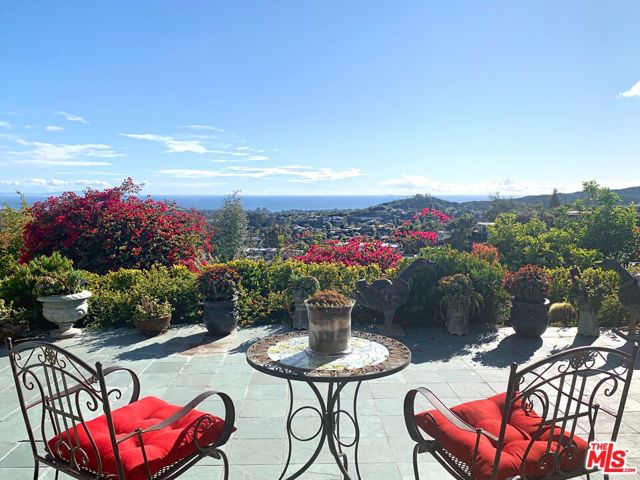 12250 Canna Road, Los Angeles CA: https://media.crmls.org/mediaz/4dbe2d1d-d5b3-4caa-a459-4501a7898f8c.jpg