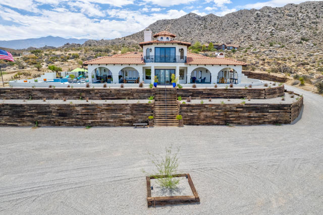 56375 Bighorn Drive, Mountain Center CA: https://media.crmls.org/mediaz/4dbe8296-829c-44b5-93b5-35140e560752.jpg