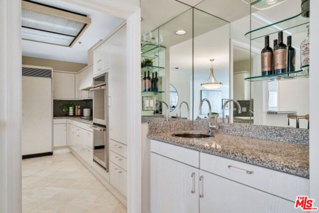 10724 Wilshire Boulevard, Los Angeles CA: https://media.crmls.org/mediaz/4dbf7397-b274-4ac0-b278-3df1a1b5e322.jpg