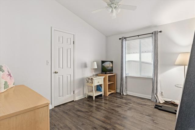 Detail Gallery Image 26 of 39 For 2280 E Valley Pkwy #4,  Escondido,  CA 92027 - 2 Beds | 2 Baths