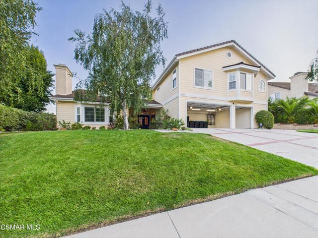 29650 Kimberly Drive, Agoura Hills CA: https://media.crmls.org/mediaz/4dc087d2-60b4-45ec-b81f-6b9de7a2bb41.jpg