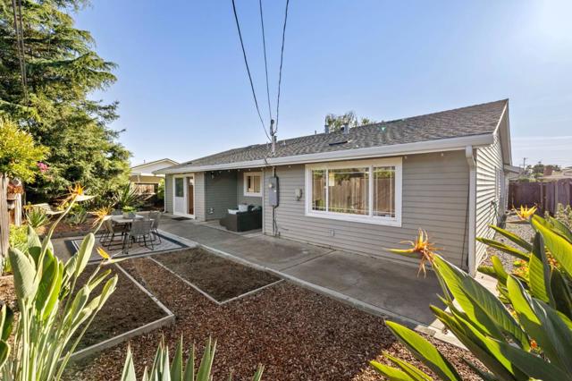3257 Llano Street, San Mateo CA: https://media.crmls.org/mediaz/4dc1571b-340a-4d8a-bef5-35c51b677978.jpg