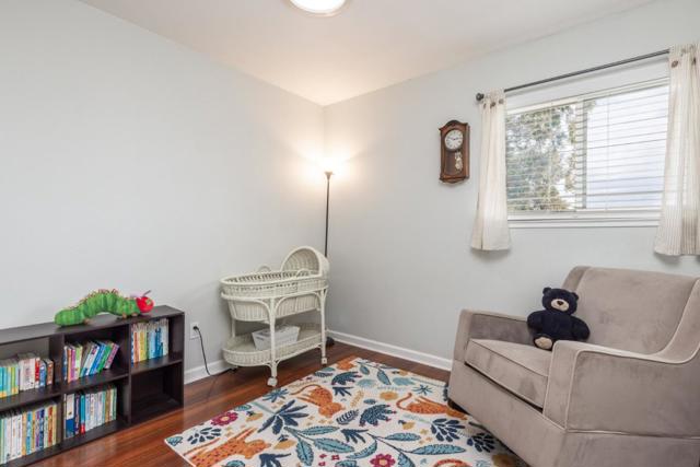 1883 Cherokee Drive, Salinas CA: https://media.crmls.org/mediaz/4dc25efb-d644-4fa0-85f3-37c7eed28f47.jpg