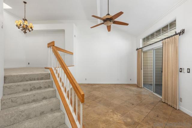 8585 Via Mallorca, La Jolla CA: https://media.crmls.org/mediaz/4dc34b7d-0ca8-4c2a-b5b9-654242d02d7e.jpg