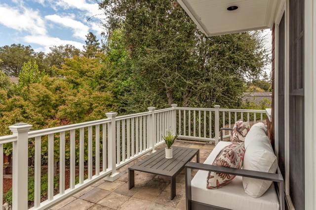 941 Berry Avenue, Los Altos CA: https://media.crmls.org/mediaz/4dc3a895-db81-4dbb-991e-c1fe1019f1b3.jpg