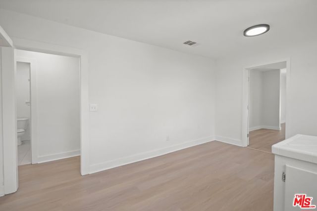 1563 E Elizabeth Street, Pasadena CA: https://media.crmls.org/mediaz/4dc3c460-a357-4ef9-a369-43c700cf6f5f.jpg