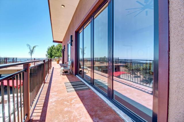 30005 Summit Road, Los Gatos CA: https://media.crmls.org/mediaz/4dc4c145-8dc6-4063-b8f8-3475ecb425c6.jpg