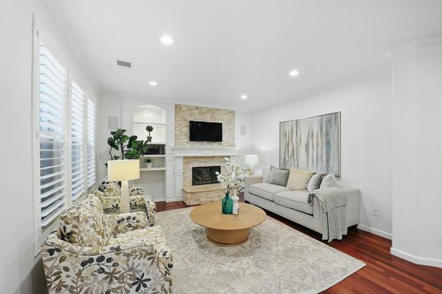6751 Positano Lane, San Jose CA: https://media.crmls.org/mediaz/4dc648d1-d63f-4e4a-92c2-8095defa8875.jpg