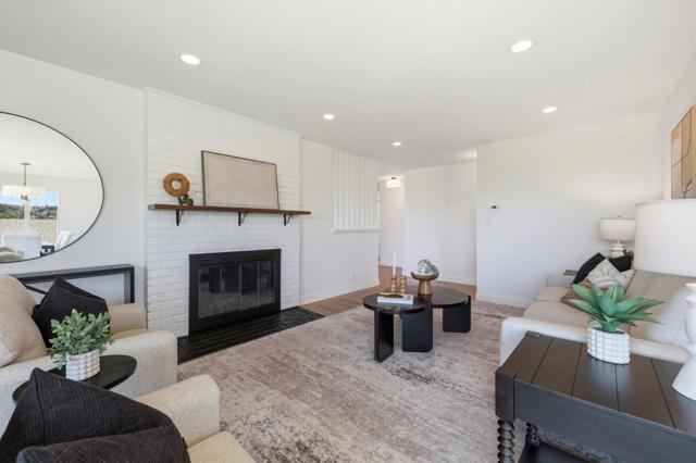 Image 5 of 47 For 723 Linda Court