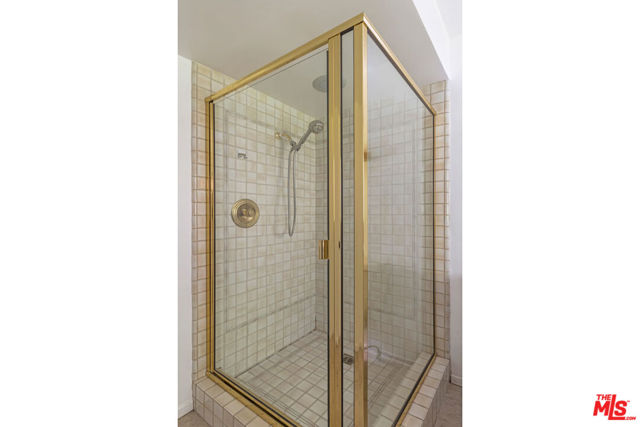 2235 Villa Heights Road, Pasadena CA: https://media.crmls.org/mediaz/4dc65847-99d9-4819-bd39-71f7d0e18870.jpg