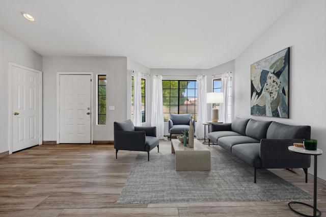 81064 Jessica Way, Indio CA: https://media.crmls.org/mediaz/4dc67b5d-17b9-475d-a46c-0dcb80cb140a.jpg