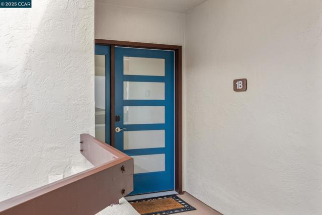 3535 Terra Granada Dr, Walnut Creek CA: https://media.crmls.org/mediaz/4dc8b646-1eb7-45f9-b594-d0ba77c49987.jpg