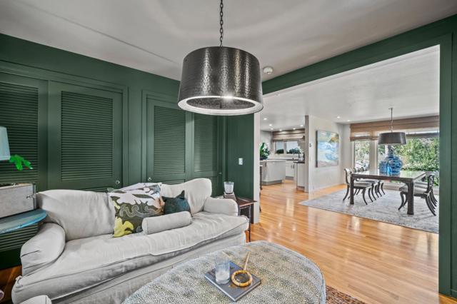 12500 Saddle Way, Carmel Valley CA: https://media.crmls.org/mediaz/4dc9c691-f2ec-496f-8250-5a47e4479eee.jpg