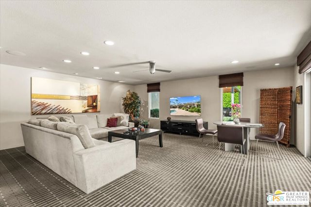 526 W Chino Canyon Road, Palm Springs, CA 92262