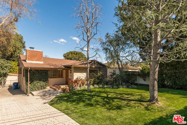 14709 VALLEY VISTA Boulevard photo 2