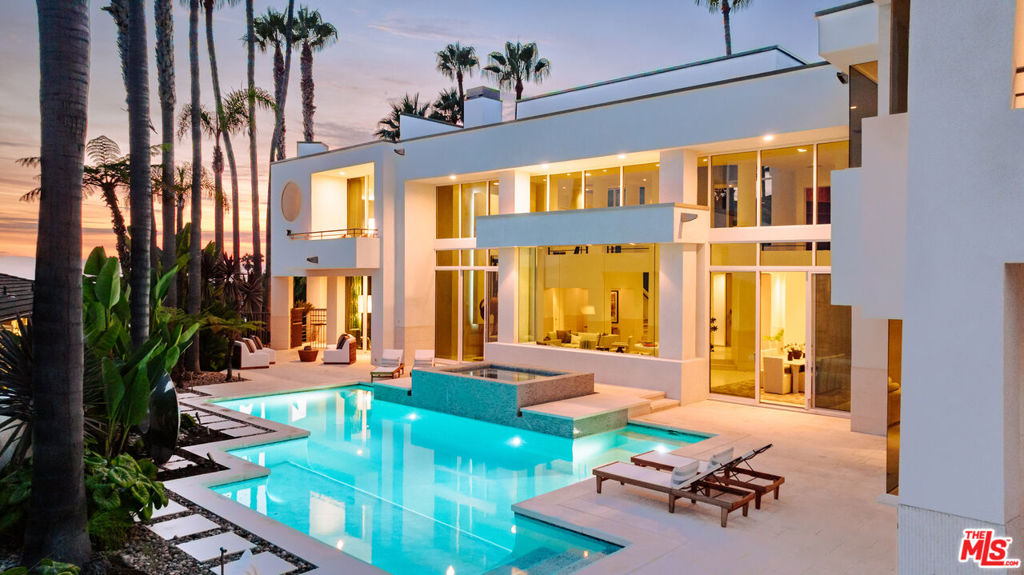 Picture of Laguna Beach, CA 92651