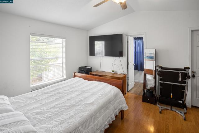 55 PACIFICA AVE, Bay Point CA: https://media.crmls.org/mediaz/4dccbfef-1890-41db-b23c-dd81ce079d9b.jpg