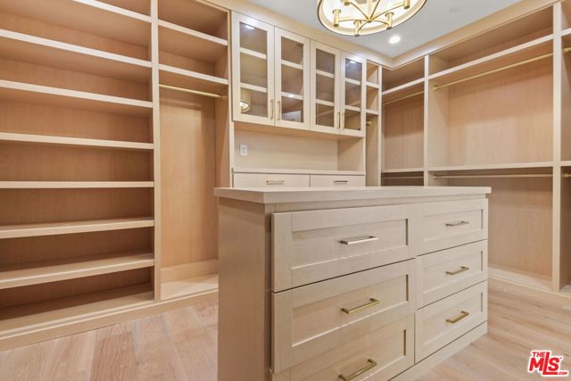 1153 S Clark Drive, Los Angeles CA: https://media.crmls.org/mediaz/4dcd0bd9-2db8-4258-9f29-91c77edc54bc.jpg