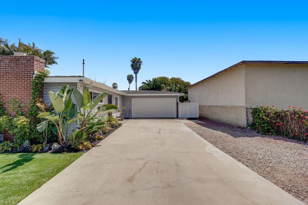 251 Redwood Avenue