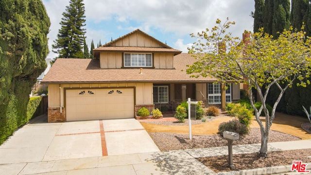 1732 Bridget Avenue photo 2