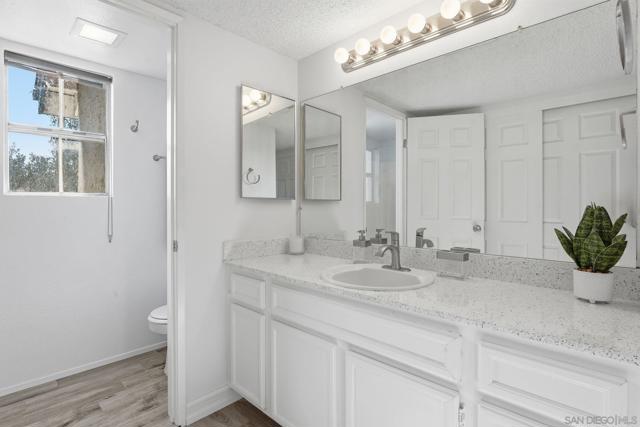 8753 Spring Canyon Drive, Spring Valley CA: https://media.crmls.org/mediaz/4dcf8e48-4477-4236-846b-a1b068fca04d.jpg