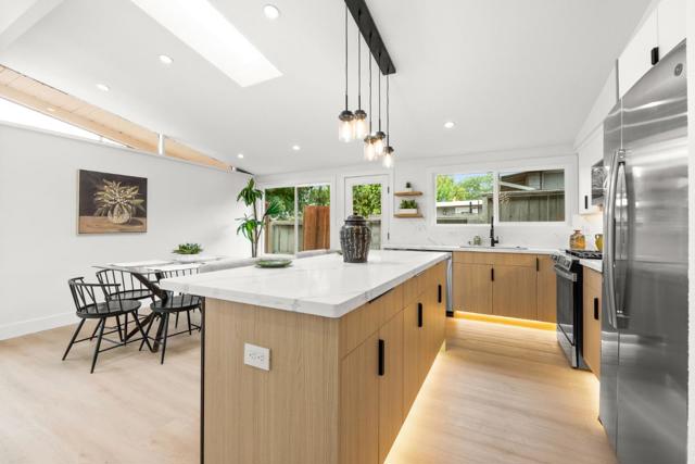 1674 Miami Drive, San Jose CA: https://media.crmls.org/mediaz/4dcfefcd-5423-4bf4-8430-d76f85ed0c6a.jpg