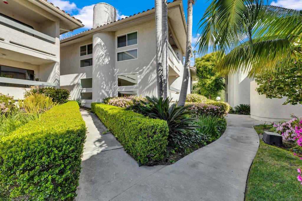 2308 Altisma Way - photo 14