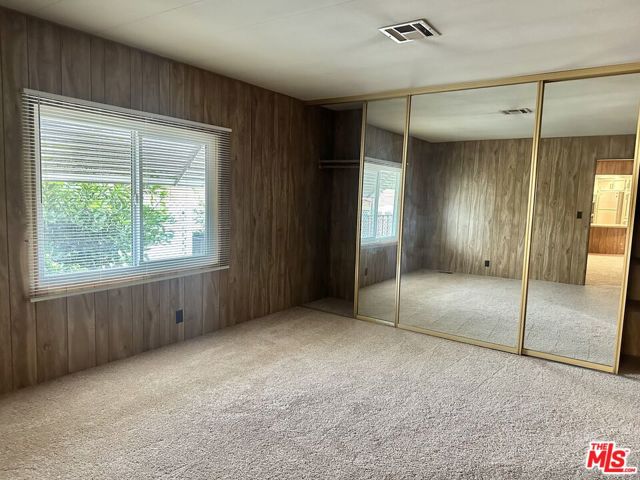 2601 E Victoria Street, Rancho Dominguez CA: https://media.crmls.org/mediaz/4dd0f0c1-e338-4109-8b79-a099868a95ee.jpg