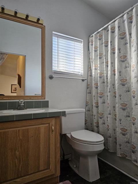 Detail Gallery Image 3 of 5 For 7700 Lampson Ave Spc #100,  Garden Grove,  CA 92841 - 4 Beds | 2 Baths