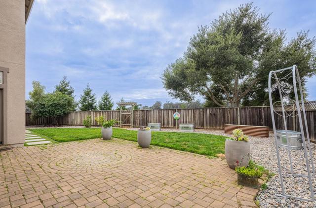 17403 Avenida Los Altos, Salinas CA: https://media.crmls.org/mediaz/4dd2f0f4-f41e-4444-8707-bb9e08b37f05.jpg