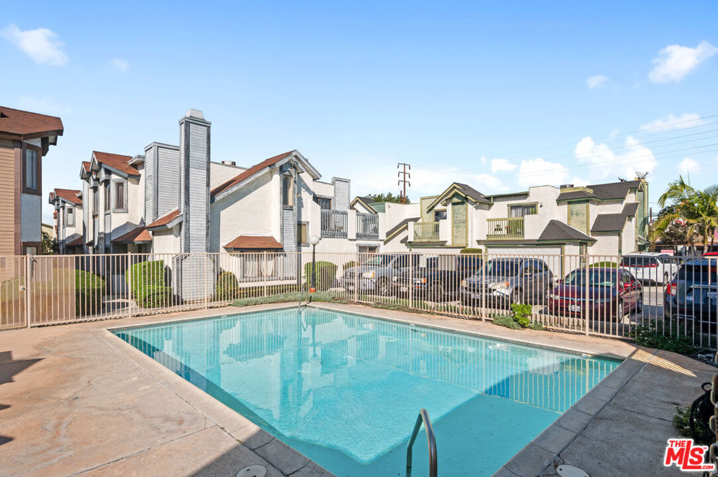 MLS #25621845 image #24