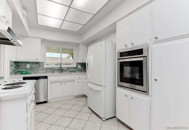 MLS #250038178SD image #21