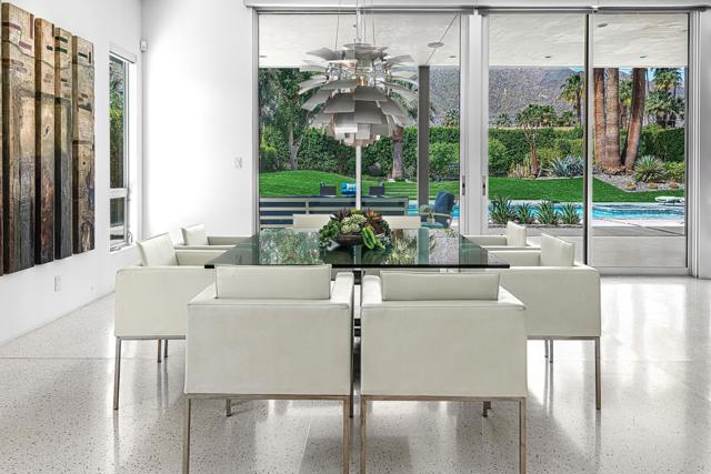 633 N Belardo Road, Palm Springs CA: https://media.crmls.org/mediaz/4dd67e11-1bb7-4fde-9e70-1b8e0f7f003f.jpg