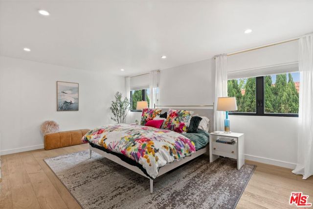 3134 Granville Avenue, Los Angeles CA: https://media.crmls.org/mediaz/4dd6a803-eecb-49e3-8674-78789d860174.jpg