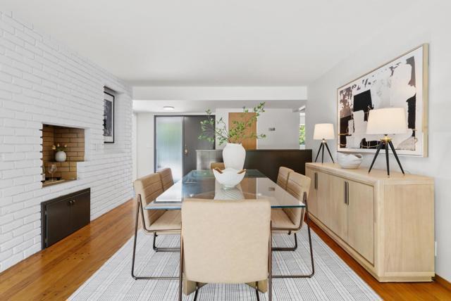2050 Wooded Glen Drive, Los Altos CA: https://media.crmls.org/mediaz/4dd6c759-7069-4407-8149-960284161b3e.jpg