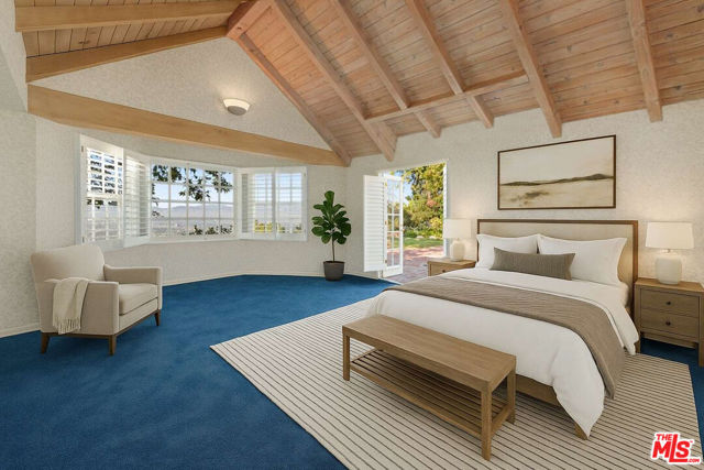 15401 Mulholland Drive, Los Angeles CA: https://media.crmls.org/mediaz/4dd82739-da93-46f0-9248-9aee56a70121.jpg